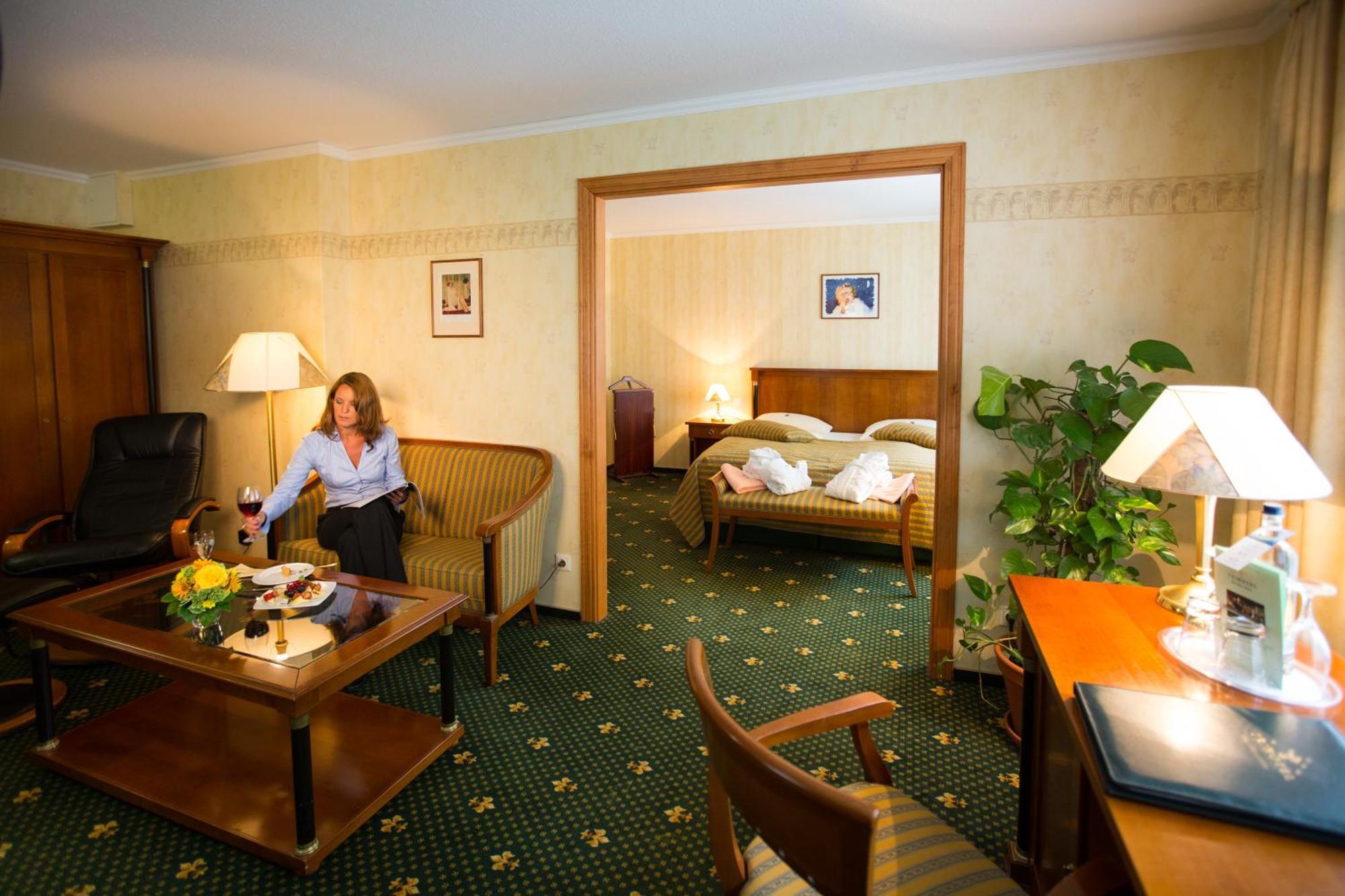 Trihotel Rostock - Wellnesshotel Adults Only الغرفة الصورة